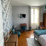 بيت ضيافة Aux Portes Des Iles 3*